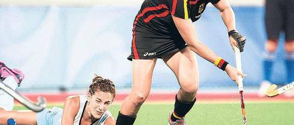Sie sucht den Abschluss. 2008 wurde Natascha Keller mit dem deutschen Team Vierte, in London will sie ihr zweites Gold holen. Foto: dpa