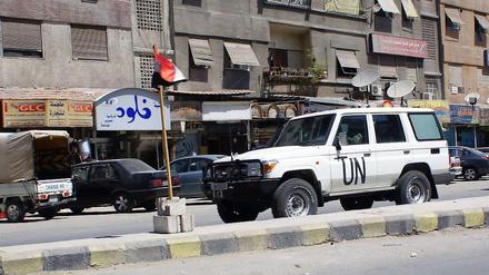 Mitte August kapituliert die UN angesichts der anhaltenden Gewalt in Syrien. Der Sicherheitsrat kündigt das Ende der Beobachtermission an. Dennoch soll sich ein Sonderbeauftragter weiter um Vermittlung zwischen Rebellen und Armee bemühen. 