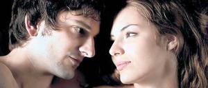 Der Macho und die Liebe. Gaspard Proust und Louise Bourgoin.