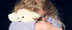 Alleingelassen. Kinder von Menschen mit psychischen Störungen wissen oft nicht, an wen sie sich wenden können.