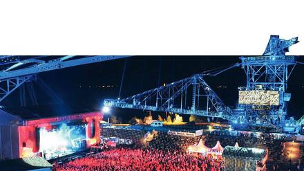 Industriekultur. Zum 15. Mal fand in diesem Jahr das Melt-Festival auf dem ehemaligen Braunkohletagebaugelände Ferropolis statt. Drei Tage lang lauschten dort 20 000 Menschen Bands und DJs.