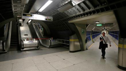 Ungewöhnlich leer ist die U-Bahn Station am London Bridge. 