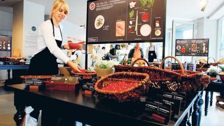 Kochen nach Maß. Bei Dorothée Karsch und ihren Kollegen sind die Zutaten für ein Gericht bereits portioniert.
