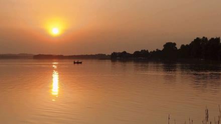 Sonnenuntergang am Parsteiner See