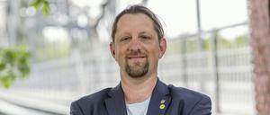 Oliver Gellert ist der Fraktionschef der Grünen - und möchte gerne Stadtrat im Rathaus Spandau werden.