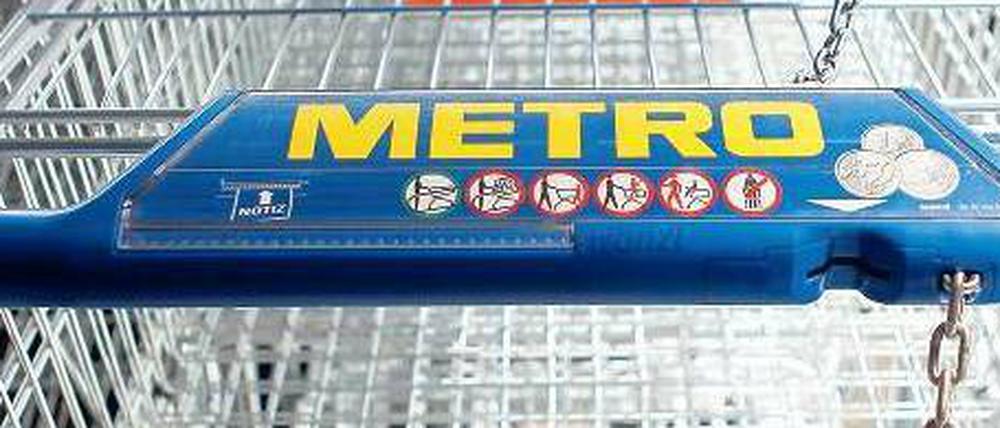 Der, die oder das „Metro“? In Paris und Moskau heißt die U-Bahn so, in Deutschland auch ein großer Handelskonzern, der nicht verwechselt werden will. Foto: dapd