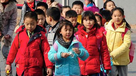 Wenn diese Kinder es einmal an eine von Chinas Top-Universitäten schaffen wollen, müssen sie sehr fleißig lernen.