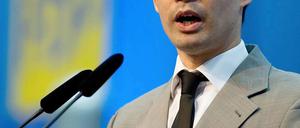 FDP-Chef Philipp Rösler sieht keine inhaltlichen Differenzen zwischen seinen Ausführungen und dem Beitrag Hans-Dietrich Genschers.