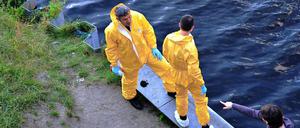 Im Teltowkanal wurde eine Leiche gefunden. Eine Mordkommission ermittelt.