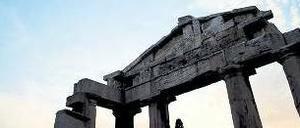 Noch zu halten? Griechenland braucht Geld, kommt aber mit seiner Haushaltssanierung nicht hinterher.