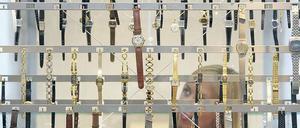 Zeit in Szene gesetzt. Uhren aus DDR-Produktion sind Teil der Ausstellung im Museum von Glashütte.