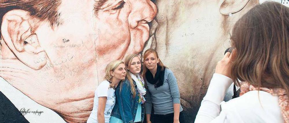 Beliebte Foto-Gelegenheit: East-Side-Gallery in Friedrichshain.