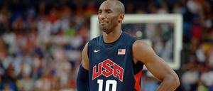 Star des Anstoßes: Kobe Bryant hat eine Debatte entfacht, die das US-Team bis ins Olympia-Finale verfolgt.