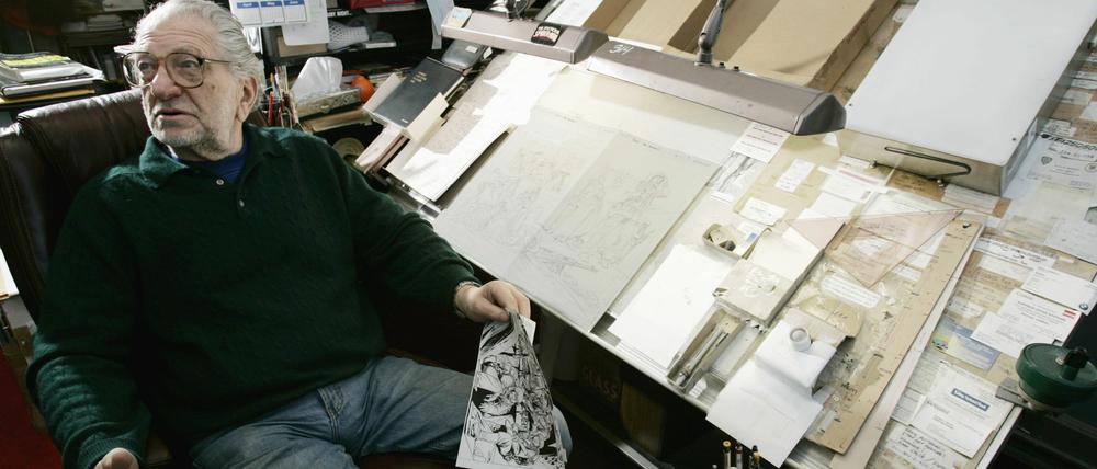 Joseph Kubert (18. September 1926 – 12. August 2012).