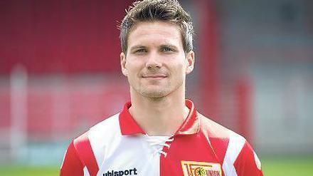 Michael Parensen lief gegen Braunschweig erneut als Kapitän.