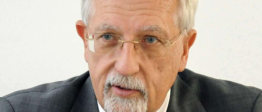 Dieter Wagon (60) ist seit März Chef der Regionaldirektion Berlin-Brandenburg der Bundesagentur für Arbeit (BA). Der Berliner hat Jura studiert und dann in verschiedenen Funktionen für die BA gearbeitet.