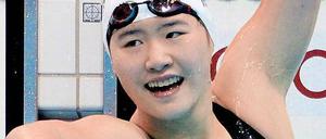 Unfair? Die Erfolge der 16-jährigen Schwimmerin Ye Shiwen zogen Dopingverdächtigungen nach sich. 