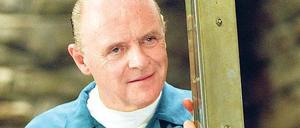 Perfekt angepasste Raubtiere. Psychopathen, hier Anthony Hopkins als Hannibal Lecter im Film „Der Rote Drache“, wirken mitunter sehr charmant. Sie können ihr Gegenüber ohne jeden Skrupel manipulieren. 