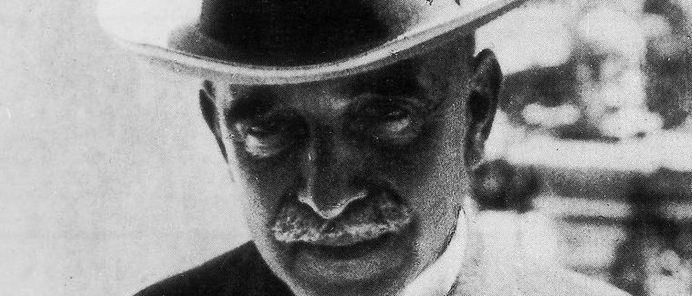 Denken in Bildern. Freunde mussten Warburg bremsen, bei Vorträgen allzu viele Illustrationen zu zeigen.