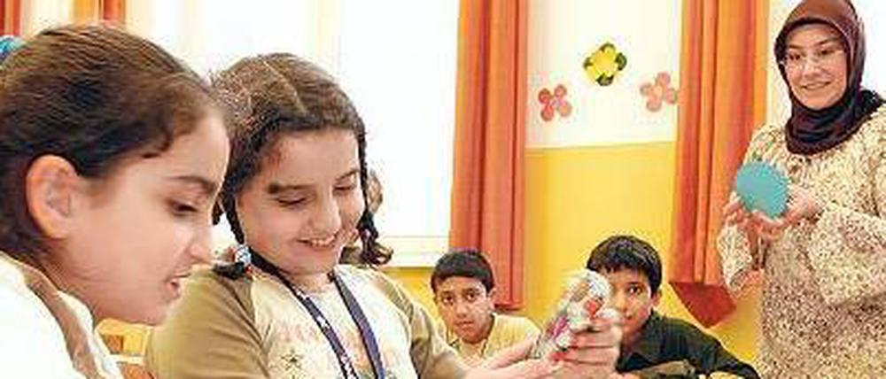 Islamischer Religionsunterricht ist in deutschen Schulen ein großes Streitthema.