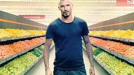 Sportsfreund im Frischeparadies: David Beckham wirbt im Supermarkt. 