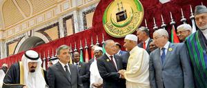 Auf einer außerordentlichen Sitzung des OIC wurde Syrien aus dem Verband islamischer Staaten ausgeschlossen.