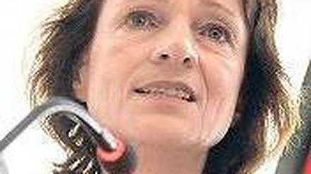 Dagmar Freitag, 59, gehört seit 1994 für die SPD dem Deutschen Bundestag  an und ist Vorsitzende des Sportausschusses. Außerdem ist die Sport- und Englischlehrerin Vizepräsidentin des Deutschen Leichtathletik-Verbands. Foto: dapd