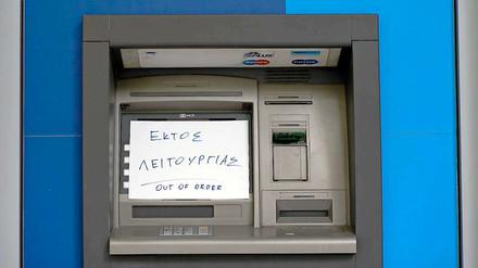 Es fehlen viele Milliarden Euro: Griechenlands Finanzierungslücke ist offenbar größer als es bisher einräumte. 