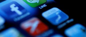 Die Haltefrist für einen Teil der Facebook-Aktien läuft aus. Das könnte den Preis weiter drücken.