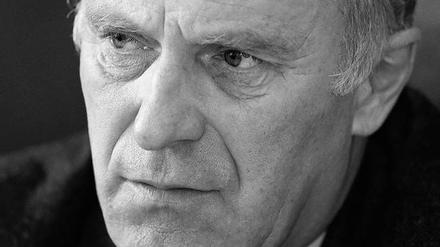 Helmut Digel ist Sportwissenschaftler, Ehrenpräsident des Deutschen Leichtathletik-Verbandes und Councilmitglied des Internationalen Leichtathletik-Verbands.