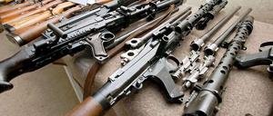 Die sichergestellte Waffen- und Sprengstoffsammlung von "Pulver-Kurt"