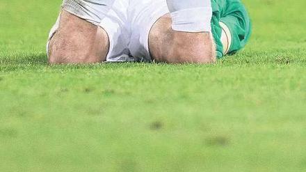 Liegen lernen. Der Aufstiegsrausch für Greuther Fürth hat sich ausgerauscht. Foto: dpa
