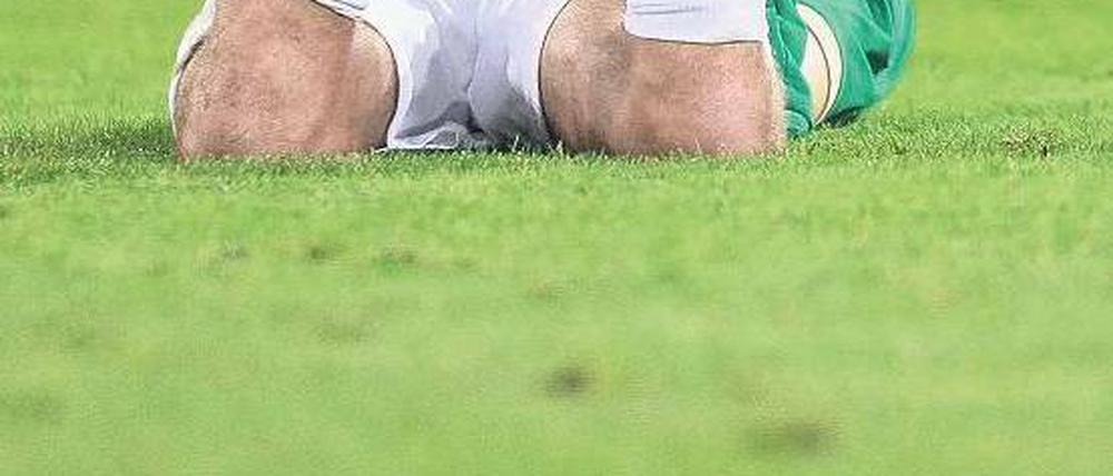 Liegen lernen. Der Aufstiegsrausch für Greuther Fürth hat sich ausgerauscht. Foto: dpa