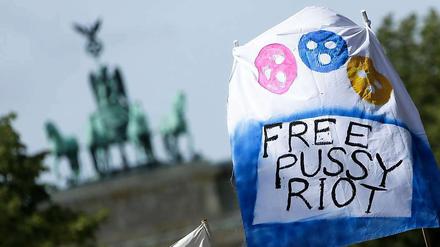 Bei dem Protest vor der russischen Botschaft am Tag der Urteilsverkündung entstand diese Aufnahme.