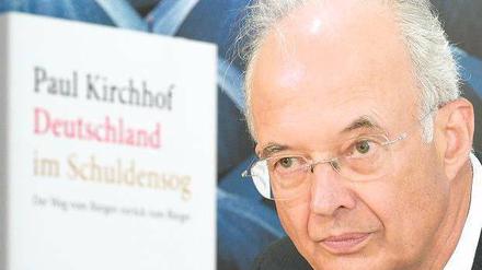Viele Schirme in Deutschland. Nach Einschätzung von Paul Kirchhof haben wir einen kaum noch zu bewältigenden Schuldenstand erreicht. Foto: dpa