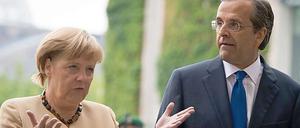 Angela Merkel empfängt den griechischen Ministerpräsidenten Antonis Samaras in Berlin.