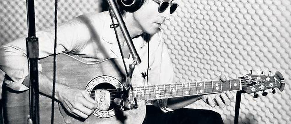 I’m moving on. Nach dem Ende der Beatles 1970 zog John Lennon nach New York.F.: Arte