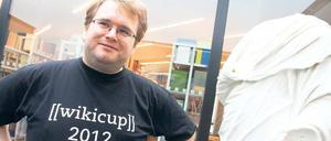 Im Dienst der Antike. Marcus Cyron ist der erste „Wikipedian in residence“ hierzulande, am Deutschen Archäologischen Institut Berlin. Er soll Forschern beibringen, was aus Sicht der Online-Enzyklopädie relevant ist.