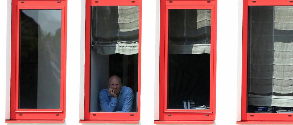 Alles im Blick. Matthias Sammer soll den FC Bayern in dieser Saison zurück an die Spitze führen.