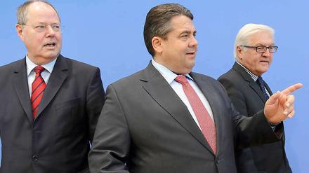 Wer wird es? Die drei potenziellen SPD-Kanzlerkandidaten Peer Steinbrück, Sigmar gabriel und Frank-Walter Steinmeier (v.l.).