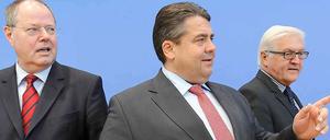 Wer wird es? Die drei potenziellen SPD-Kanzlerkandidaten Peer Steinbrück, Sigmar gabriel und Frank-Walter Steinmeier (v.l.).