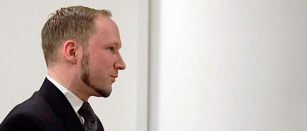 Nicht ganz bei Sinnen, aber nicht unzurechnungsfähig. Anders Breivik kurz nach der Urteilsverkündung.