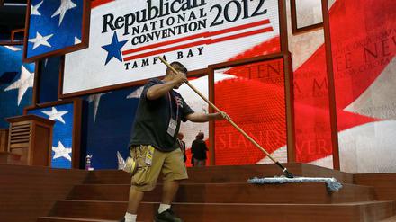 Saubere Sache: Wenn jetzt kein Tropensturm dazwischen kommt, ist in Tampa, Florida, alles bereit für den Parteitag der Republikaner.