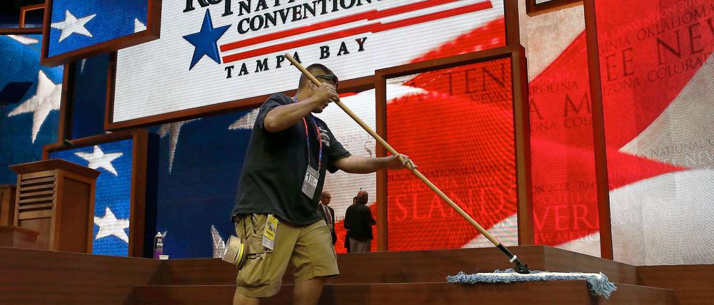 Saubere Sache: Wenn jetzt kein Tropensturm dazwischen kommt, ist in Tampa, Florida, alles bereit für den Parteitag der Republikaner.