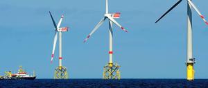 Näher dran. Die britischen Windparks stehen nicht bis zu 100 Kilometer vom Festland entfernt im Meer und sind deshalb leichter ans Netz anzuschließen.