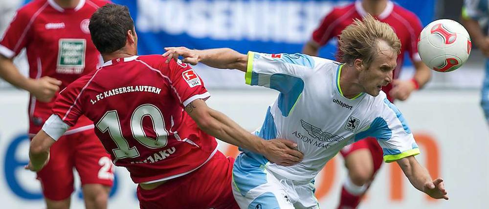 Kampf aber keine Tore. Der 1. FC Kaiserslautern und 1860 München trennen sich 0:0.