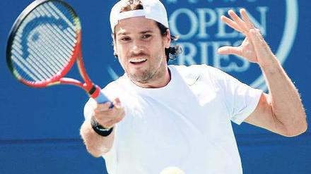 Technisch perfekt. Thomas Haas kann wie kaum ein anderer Profi mit dem Tennisschläger umgehen. Zum ganz großen Erfolg bei einem Grand-Slam-Turnier hat es in seiner langen Karriere aber dennoch nie gereicht. Foto: dapd