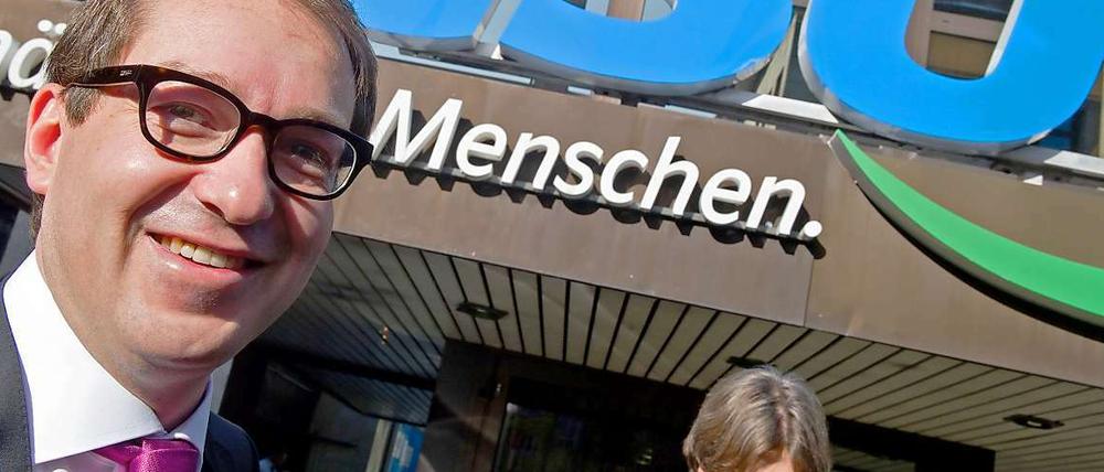 Alexander Dobrindts Äußerungen zu Griechenland stoßen inner- und außerhalb der Koalition auf starke Kritik. Selbst in der CSU geht er einigen auf die Nerven.