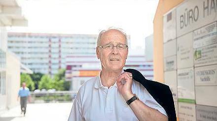 „Was nicht lebensfähig ist, muss ein anständiges Ende bekommen“. Klaus Klamroth, einst Treuhand-Direktor in Halle. 