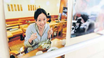 Das Foto von Melissa Chan hängt noch in ihrem Büro in Peking, die Korrespondentin selbst wurde faktisch ausgewiesen. Foto: rtr